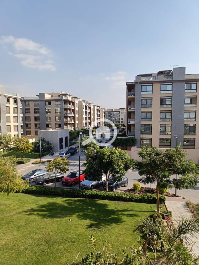 3 b3541b01-06d3-43c5-b6c8-295cedf27f66. jpeg