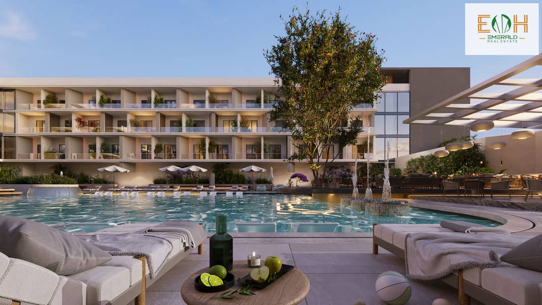 15 Side Building. jpg