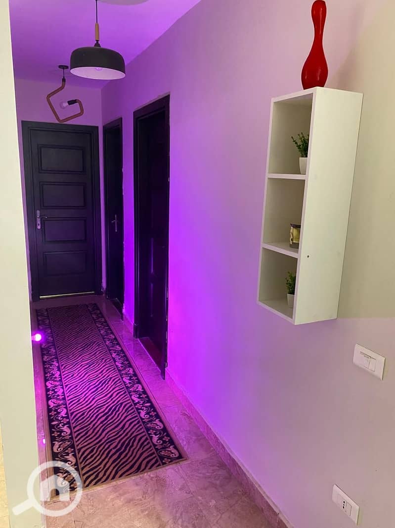 6 68de0ff7-bf4b-404a-adeb-2a7d1784df09. jpeg