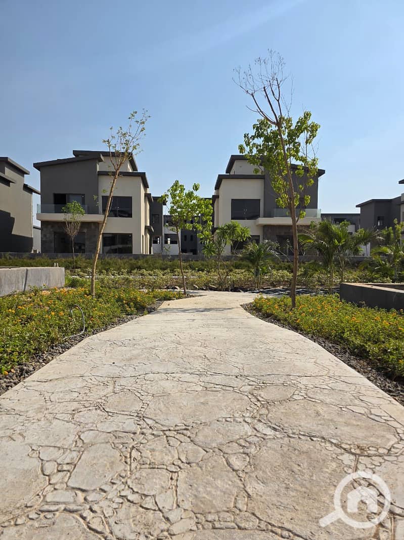 20 WhatsApp Image 2025-09-28 at 1.47. 47 PM (2). jpeg