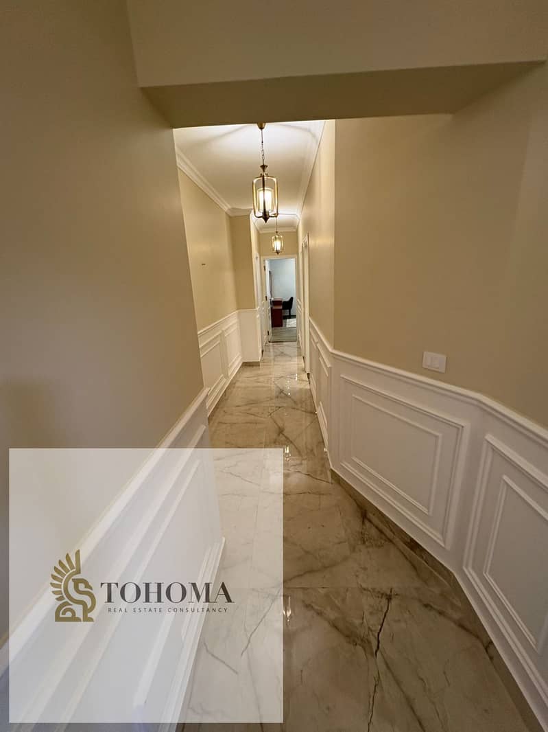 2 5deb084d-4bce-48df-97ed-40b6b4b91246. jpg