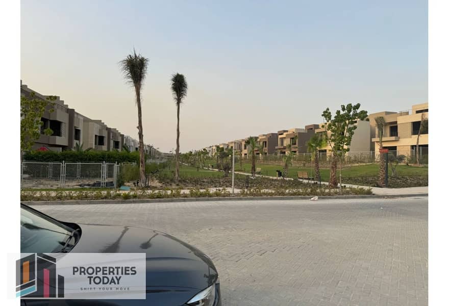 6 1e56a4a9-11e9-4857-bda7-103575cb77f3. png