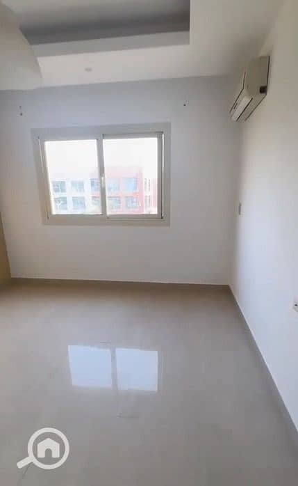 4 WhatsApp Image 2025-11-06 at 17.44. 21_f7abbf6d. jpg