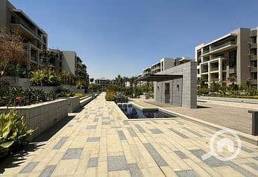 10 WhatsApp Image 2025-11-06 at 17.50. 29_22a232e0. jpg