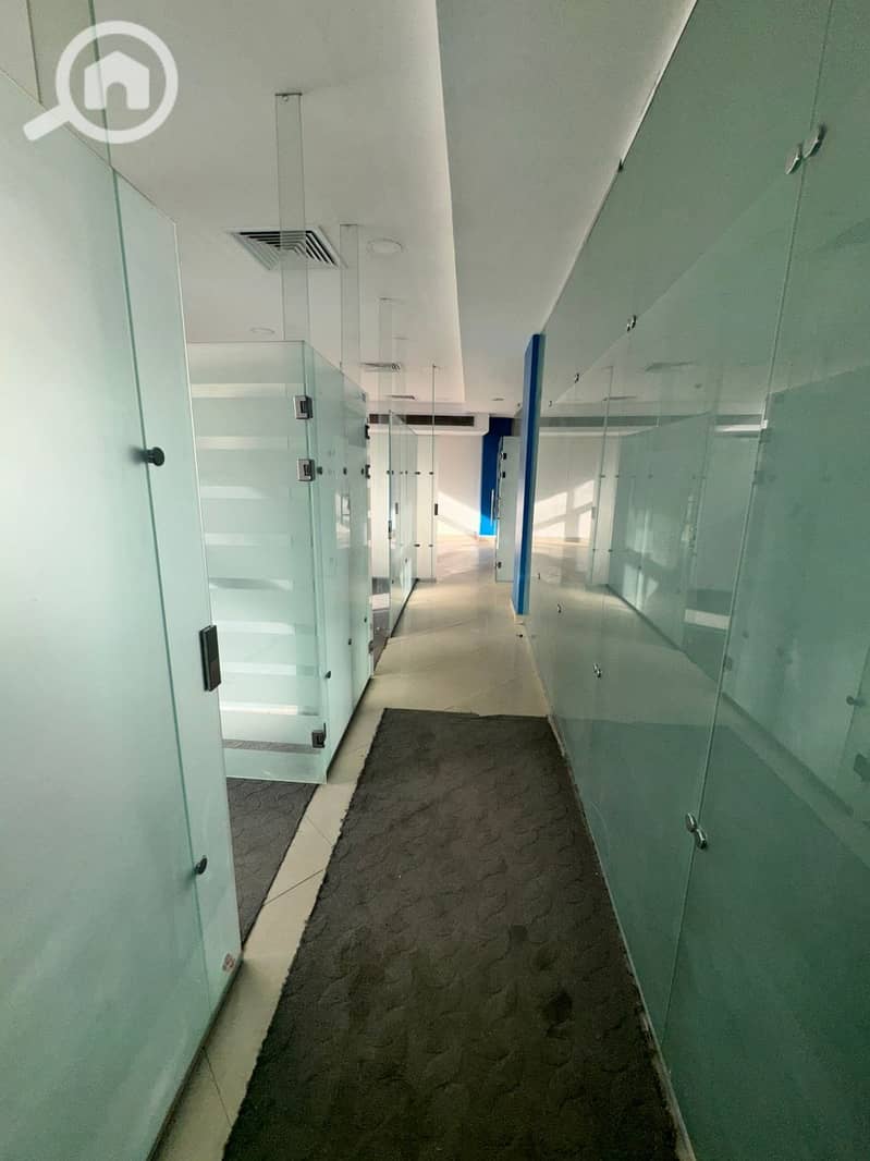 2 WhatsApp Image 2025-10-23 at 12.37. 34 PM (1). jpeg