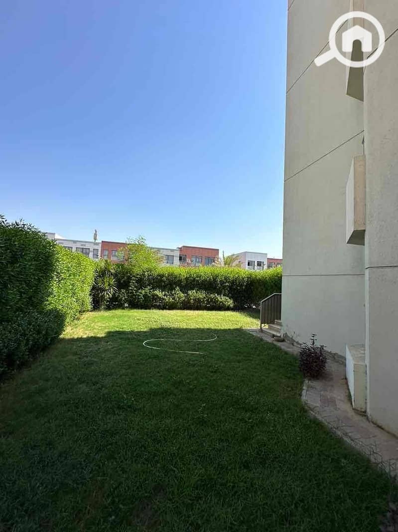 6 0058f5ac-c06e-4319-bc13-b1b7e588ed34. jpg