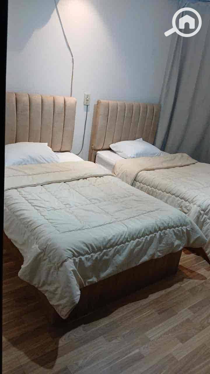 11 b67cf922-4f6b-462b-bb65-46fa41d02e58. jpg