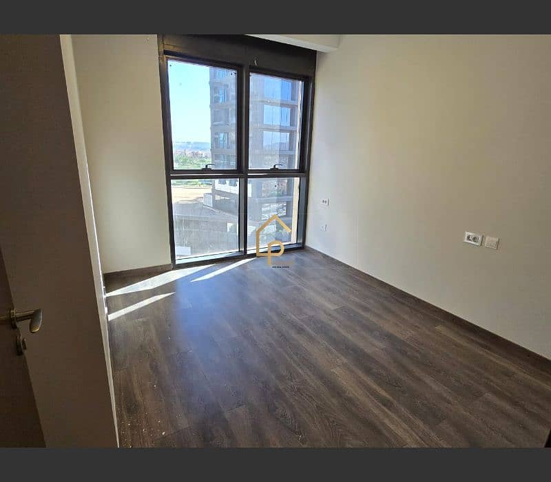 9 WhatsApp Image 2025-09-29 at 4.01. 03 PM. jpg