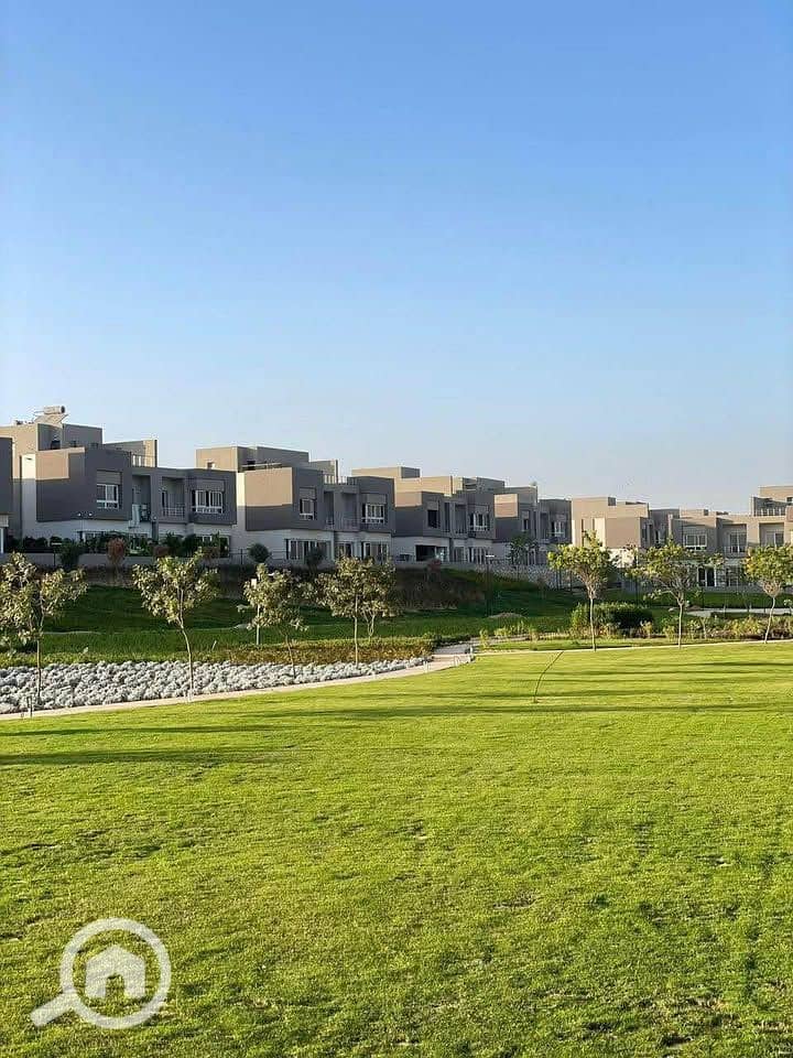 2 524751422_1267949358073087_8145849041713452411_n. jpg