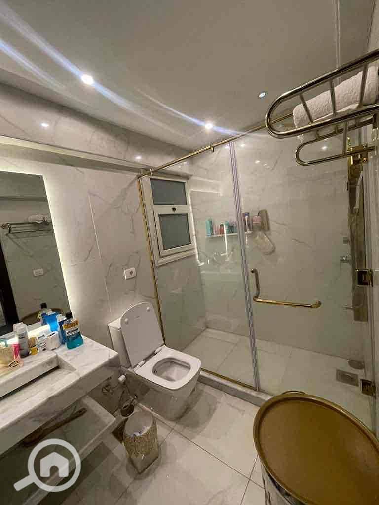 17 3a5728d3-4db7-4628-8522-139f6f8d8040. jpg