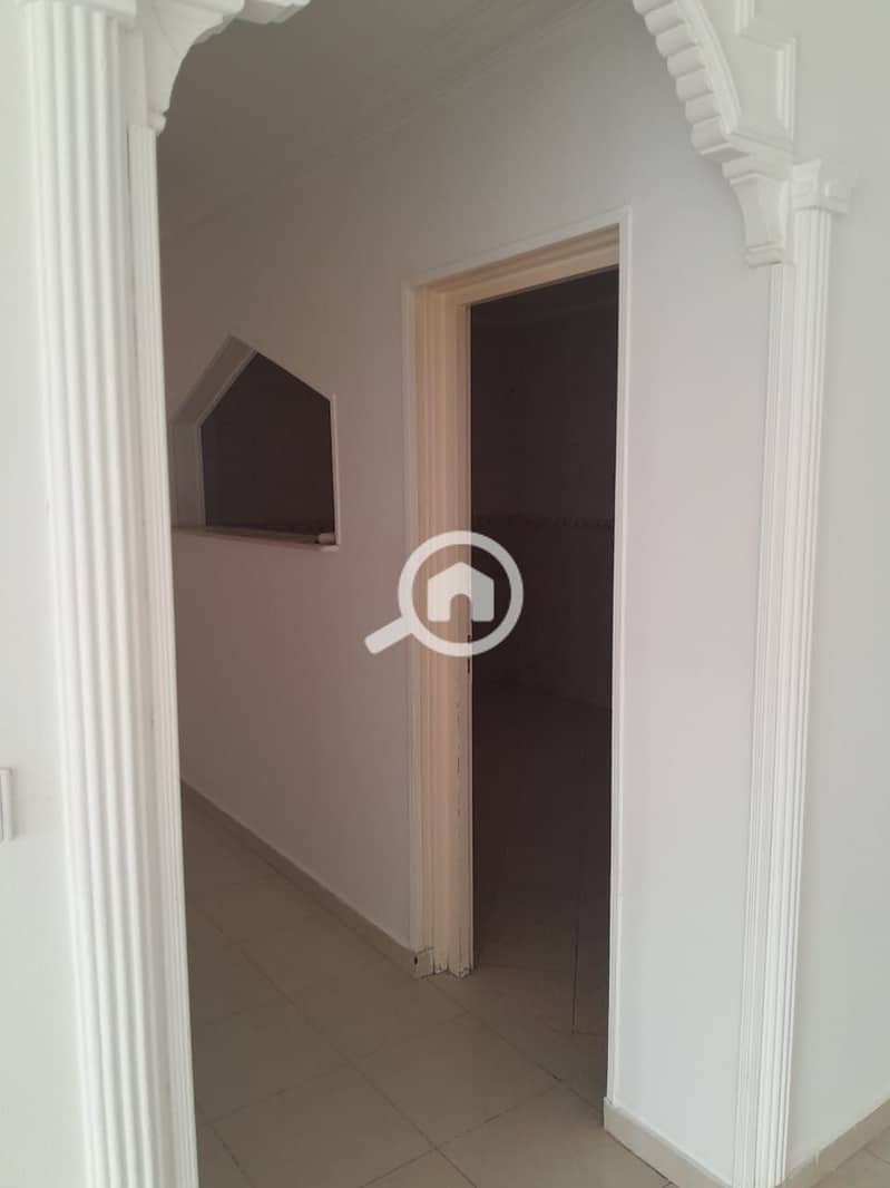 5 ccd7b1b8-336f-449f-97b0-d636261ad753. jpeg