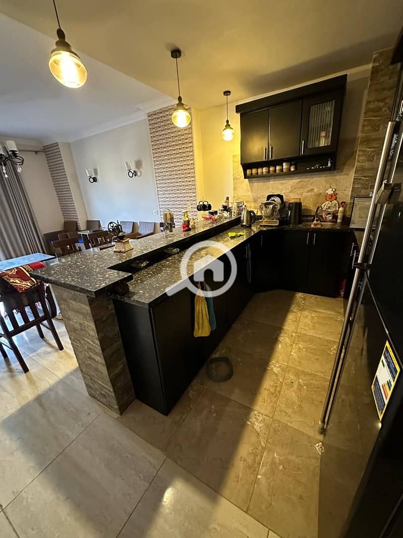 3 255ab1ee-6cbf-4cec-891a-c21c8841ad39. jpg