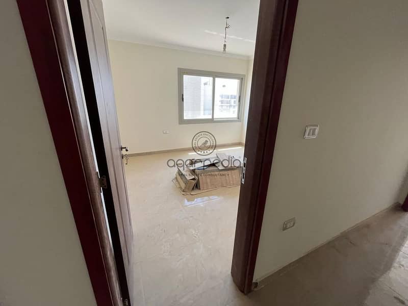 4 WhatsApp Image 2025-11-06 at 12.53. 22 PM. jpeg