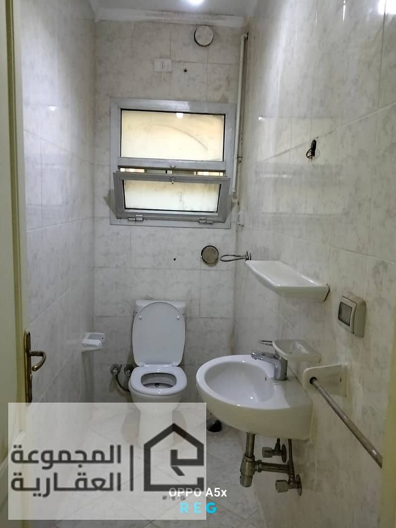 6 0bbb6346-6469-44b6-a451-4633667cdf97. jpg