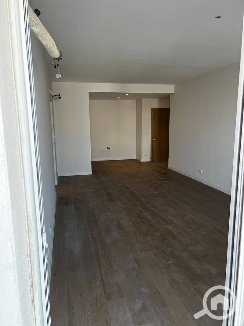 3 WhatsApp Image 2025-11-06 at 2.06. 45 PM. jpeg