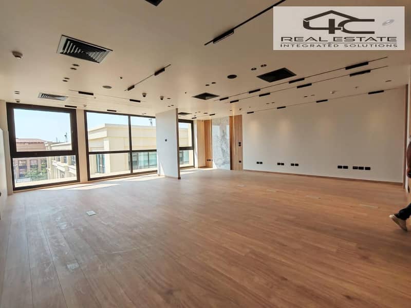 3 WhatsApp Image 2025-11-04 at 7.30. 40 PM (1). jpeg