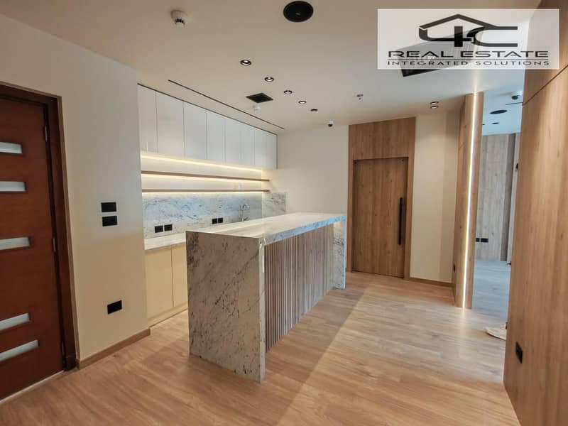 4 WhatsApp Image 2025-11-04 at 7.30. 33 PM. jpeg