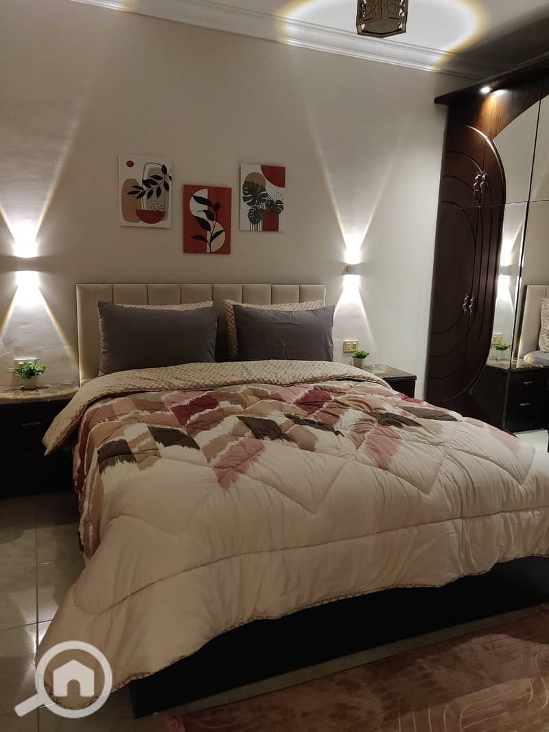 4 0e77e18d-f0d9-4328-8548-f66390869045. jpeg