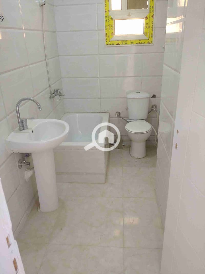 6 IMG_٢٠٢٥١١٠٦_١٦٠٢٤٣_1. jpg