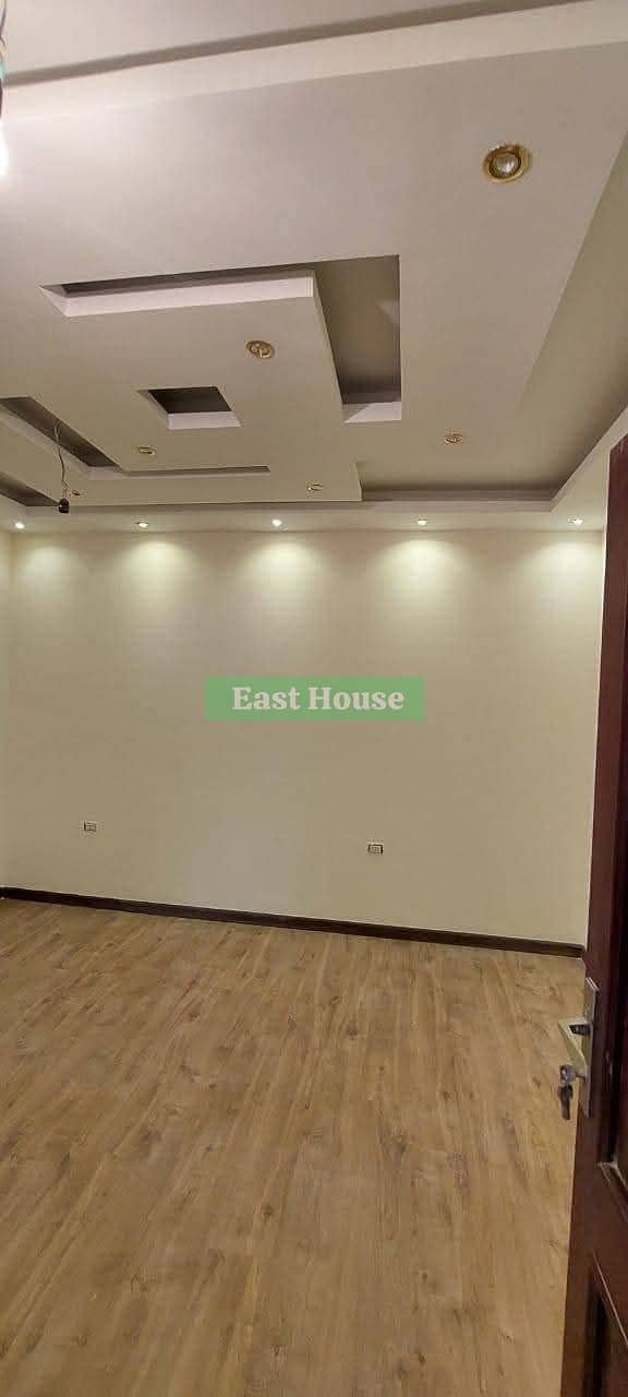 4 5769922f-2813-4ce1-b97b-fc9267a194dc. jpg