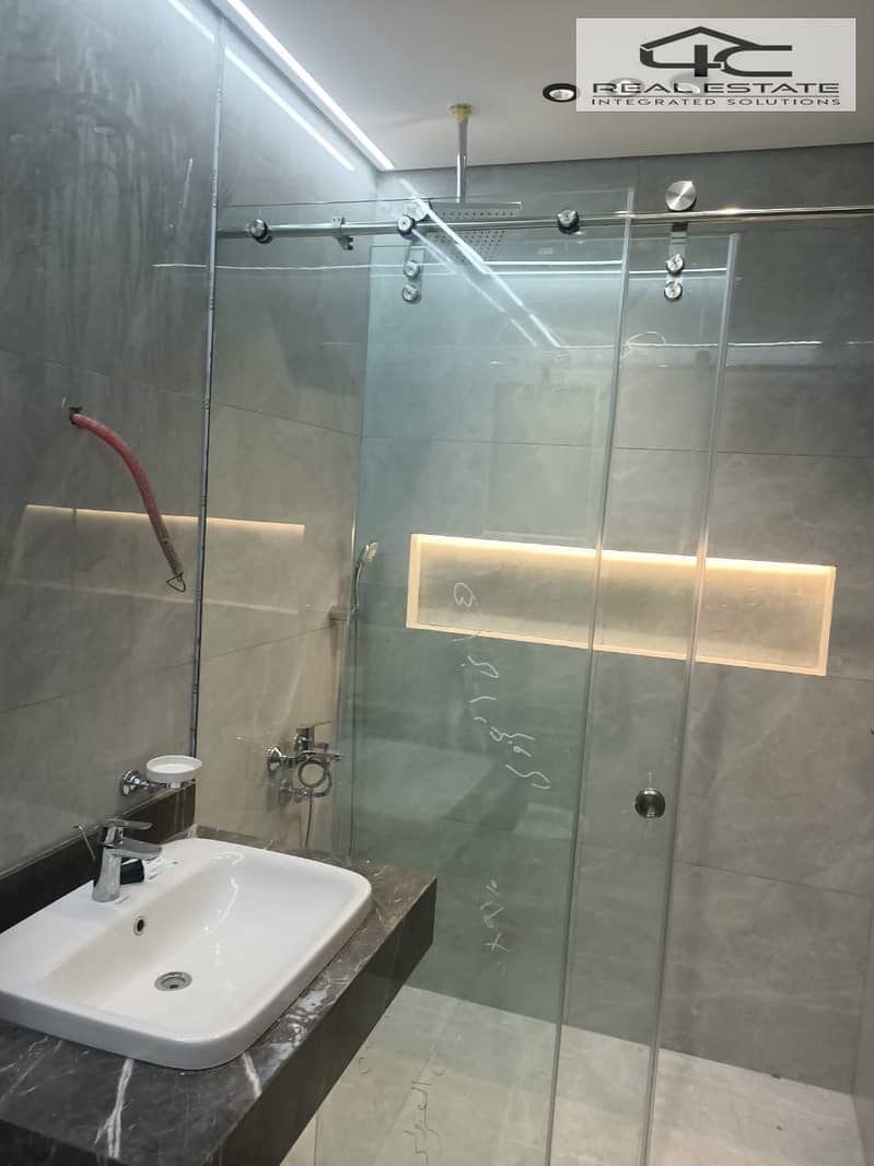 6 WhatsApp Image 2025-11-05 at 10.21. 56 PM (1). jpeg