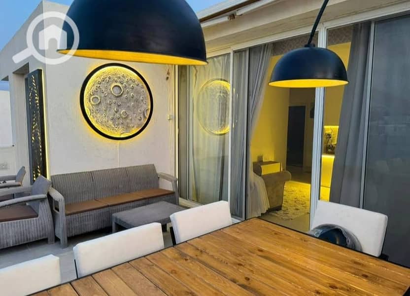 6 499608307_2619928098440908_3400884610859726670_n. jpg