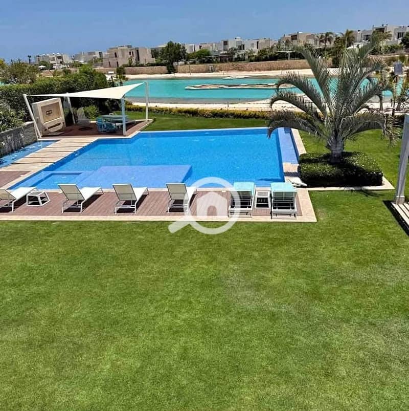 9 570312443_1820625395482871_7028652981287656097_n. jpg