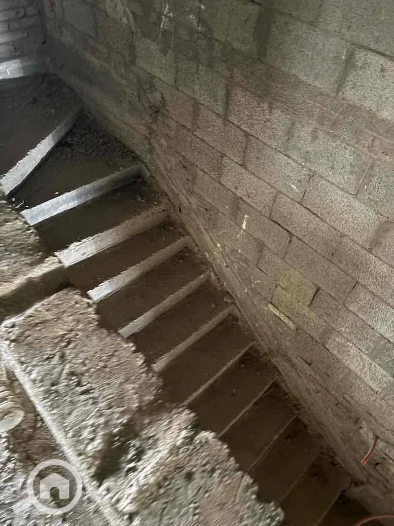 10 19c2af1e-594f-4f49-b2db-3095e74a463b. jpg