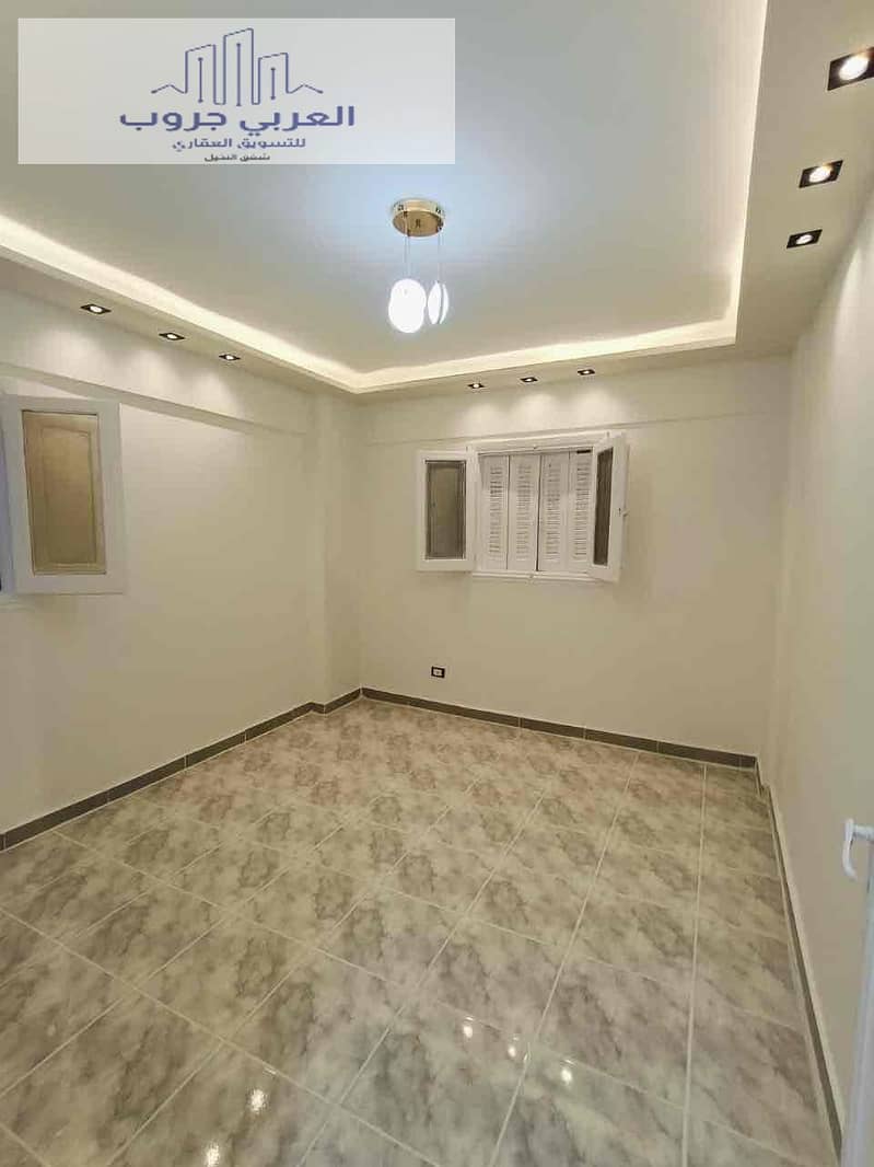 14 d81ec54b-810c-460b-9a59-a27c4482c309. jpg