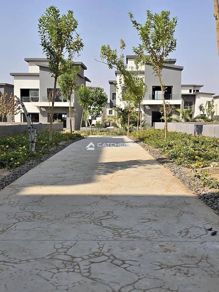 8 569856037_3199706460191281_875555456392453302_n. jpg