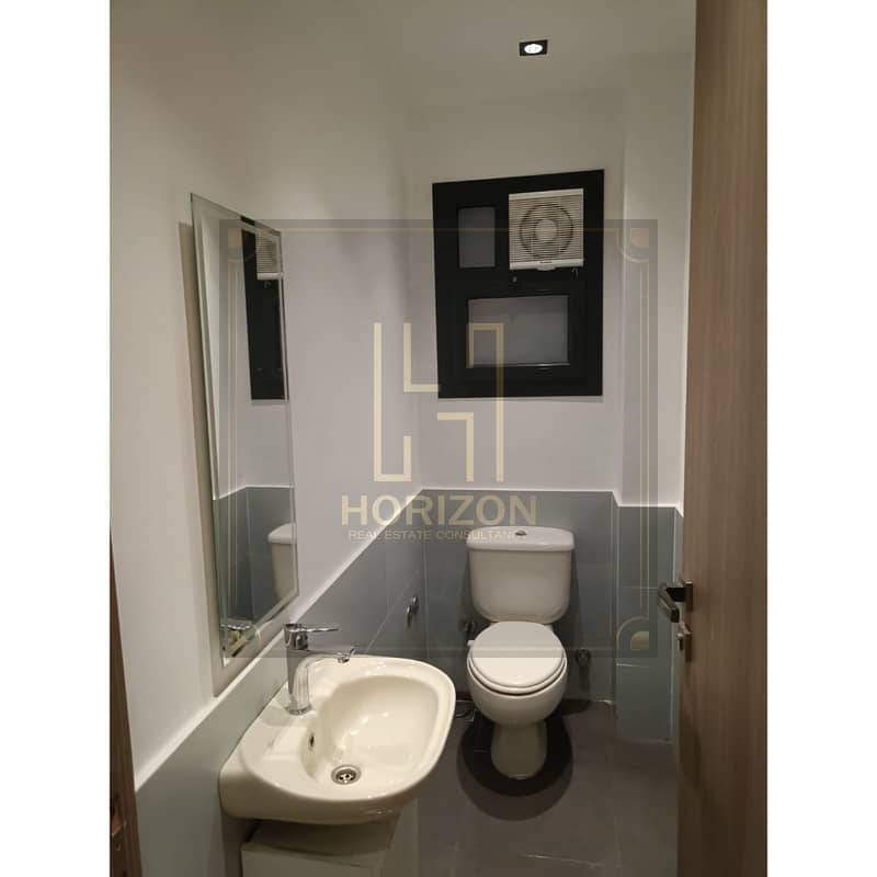 18 WhatsApp Image 2025-10-30 at 5.08. 30 PM. jpg