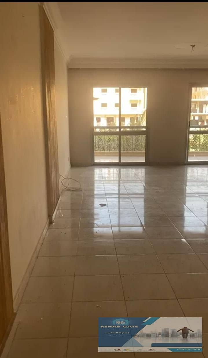 4 5ab2f5f4-7db6-4abe-8817-b06185d1e177. jpg