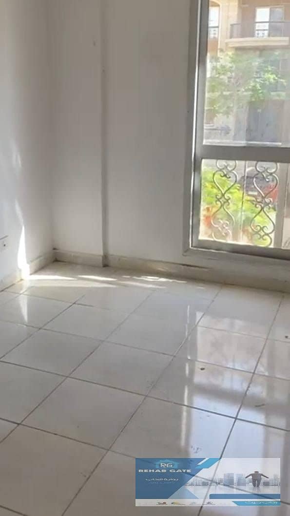 6 541d1b3f-c303-40fb-8f53-29eef85a7d39. jpg