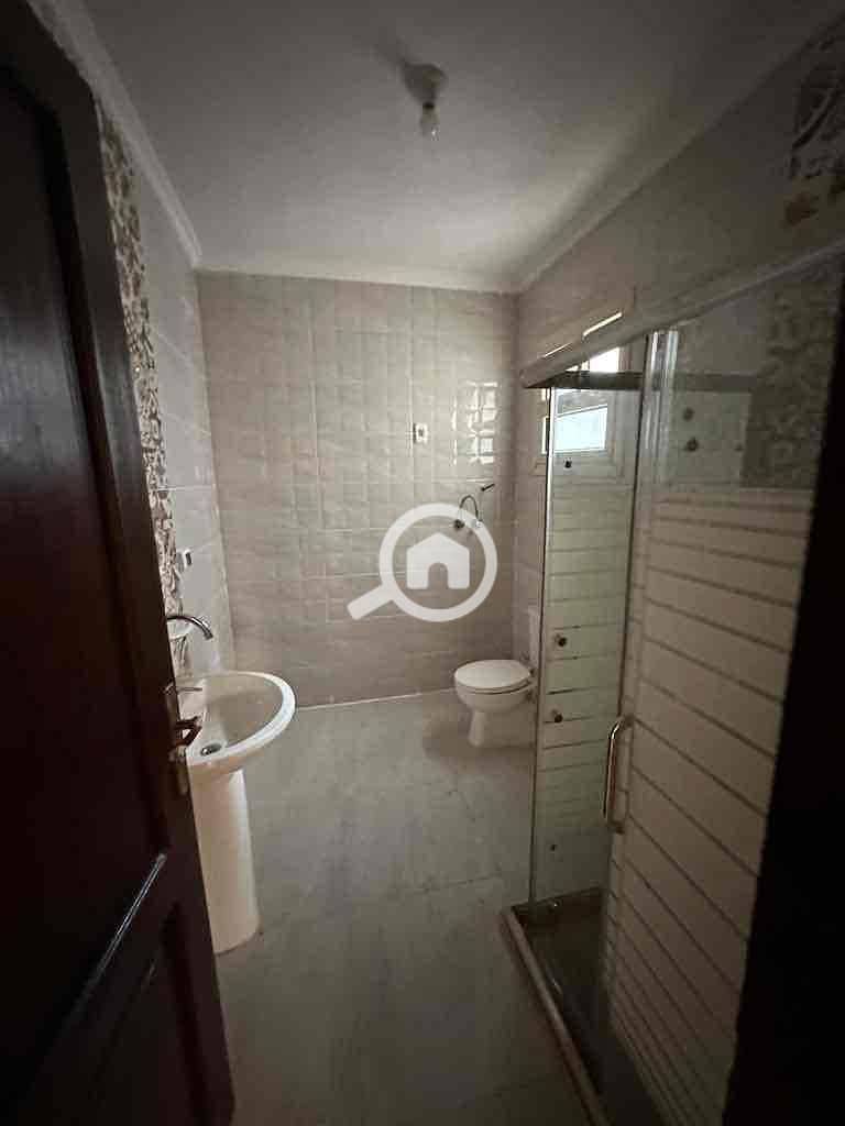 9 8184e26c-3bc6-4d67-83b5-888096fad0a1. jpg