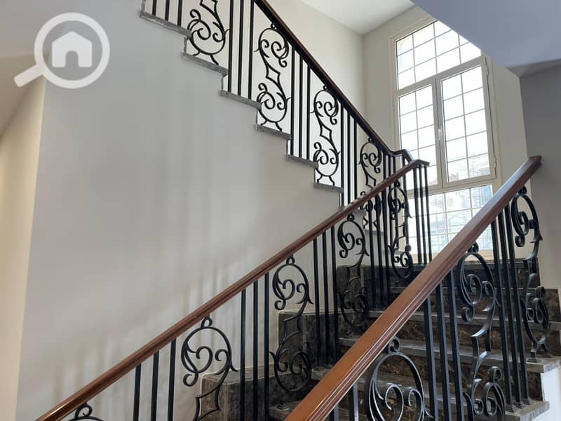 8 WhatsApp Image 2025-10-07 at 12.50. 41 PM (1). jpeg