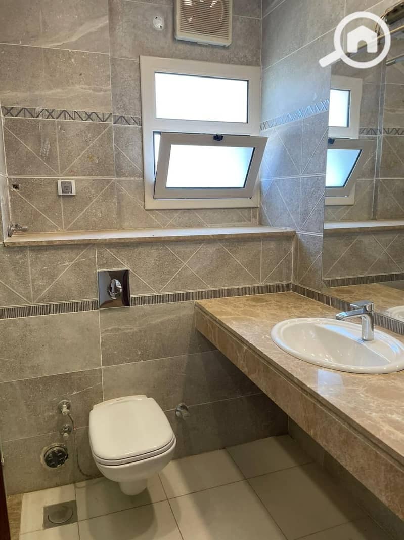 12 WhatsApp Image 2025-10-07 at 12.50. 41 PM (5). jpeg