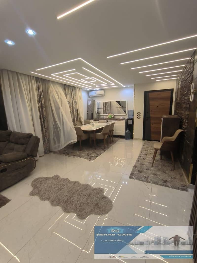 8 cdb49c22-9abd-4158-9c86-2d56c85e63b3. jpg