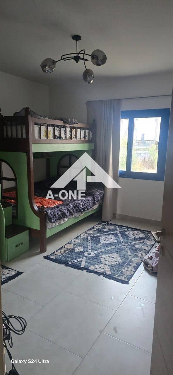 8 884f3680-3e56-4f97-8731-91c1e94a061e. jpeg