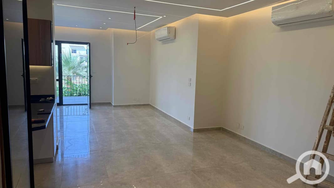 6 5a971a1e-843c-4d6f-a08f-0ee35eb2ea18. jpg