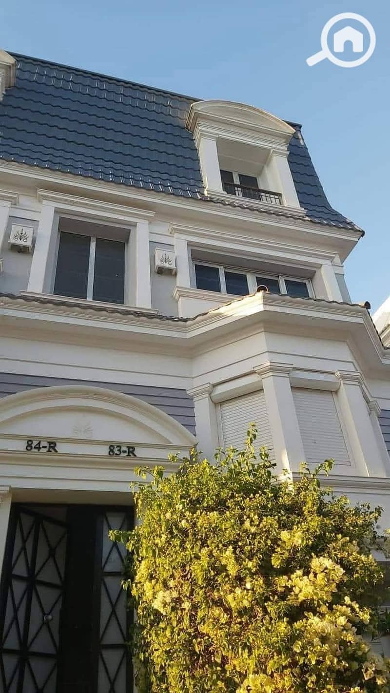 9 FB_IMG_1762448416604. jpg