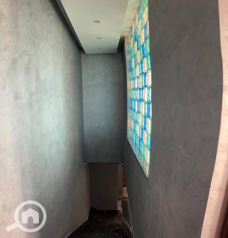 10 87676591-8649-4a02-a7e3-50f86d4b292e. jpg