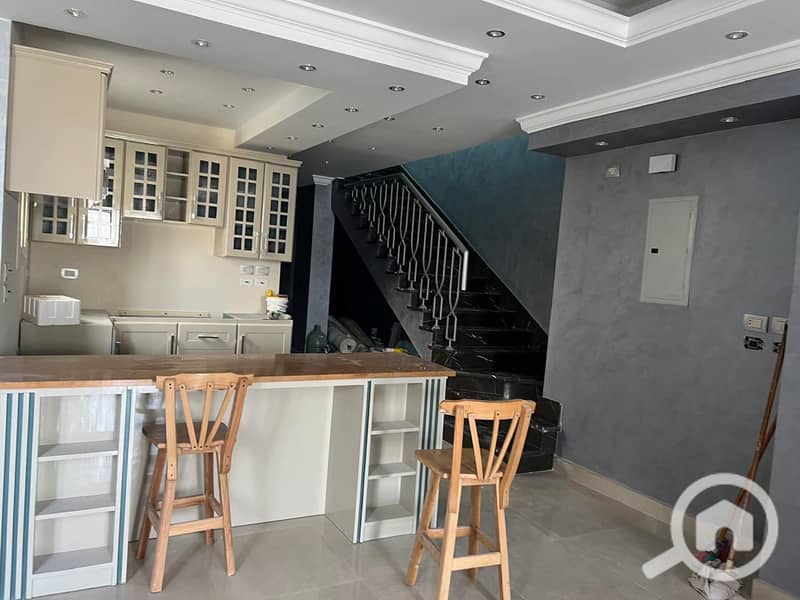 11 b0c2178e-2c7d-40b1-ab55-b9417448a1e5. jpg