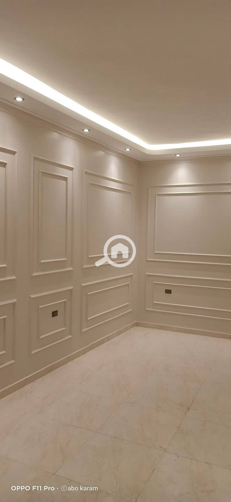 4 download (31). jpeg