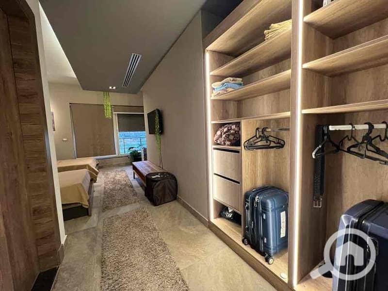 9 29d32320-3545-4d99-8940-0a87fcfeeb03. jpg