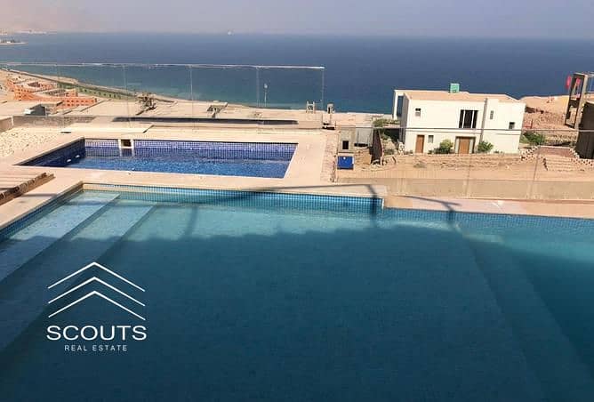 9 461428-828b6o. jpg