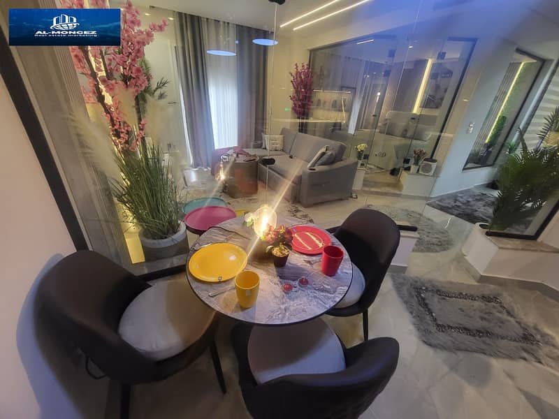 7 ec23c900-16a2-49fb-91af-fdbf4428f8d7. jpg