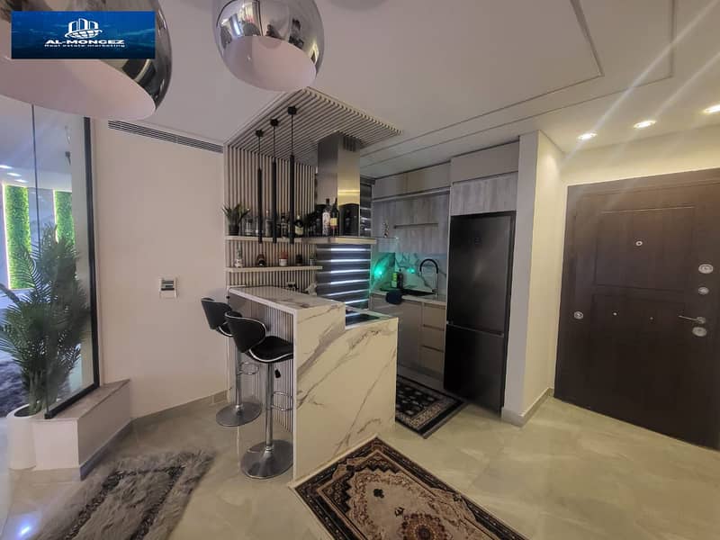 16 24d377b6-b55c-4d60-bfa4-79874a956936. jpg