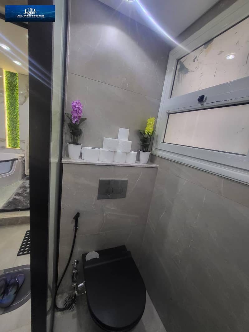 22 bd19ba52-466e-4f26-9515-c0f6b9b2b2c9. jpg