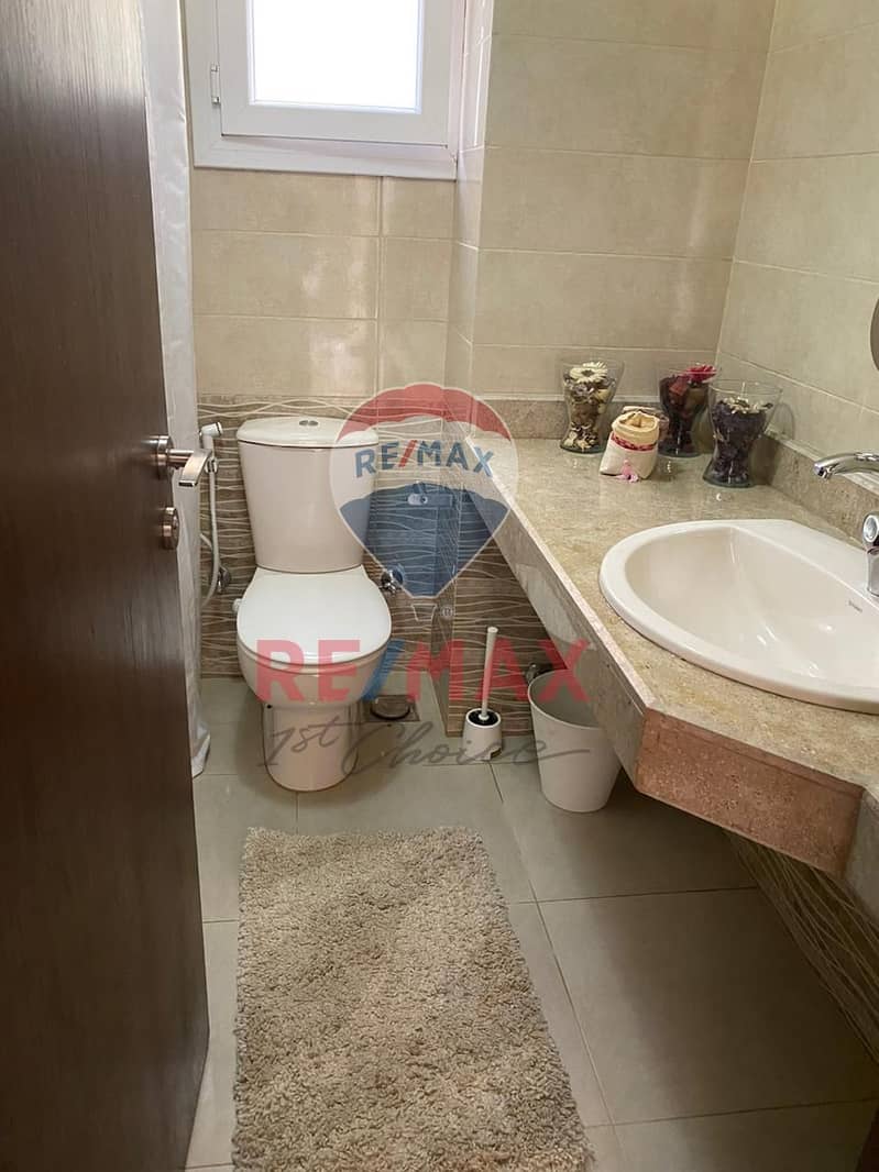 11 WhatsApp Image 2025-10-12 at 11.22. 31 (1). jpeg