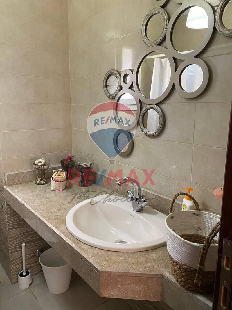 12 WhatsApp Image 2025-10-12 at 11.22. 32 (3). jpeg